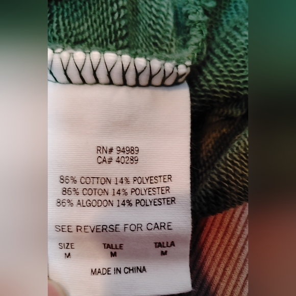 Milwaukee Bucks New Era French Terry Color Block Pullover Sweatshirt Size Medium - Picture 10 of 11